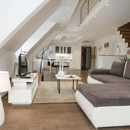 Riverside Flat With King Castle View Budapeste