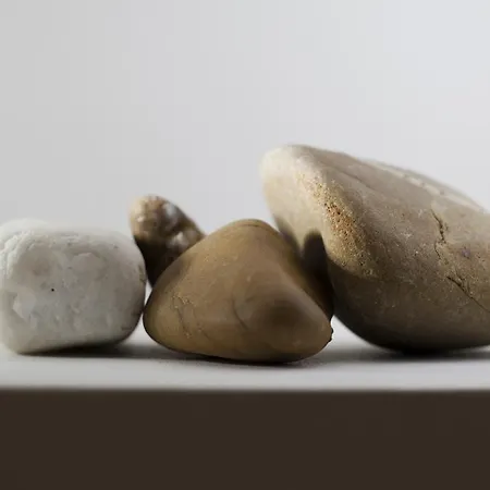 Appartement Riverside Flat With King Castle View